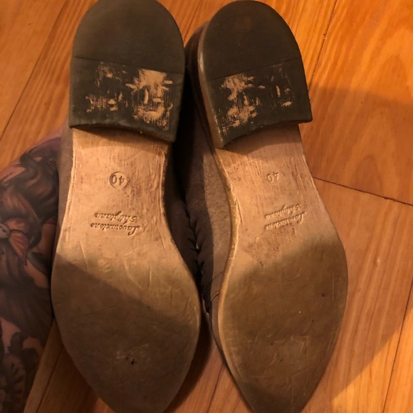 Boots - Picture 2 of 4